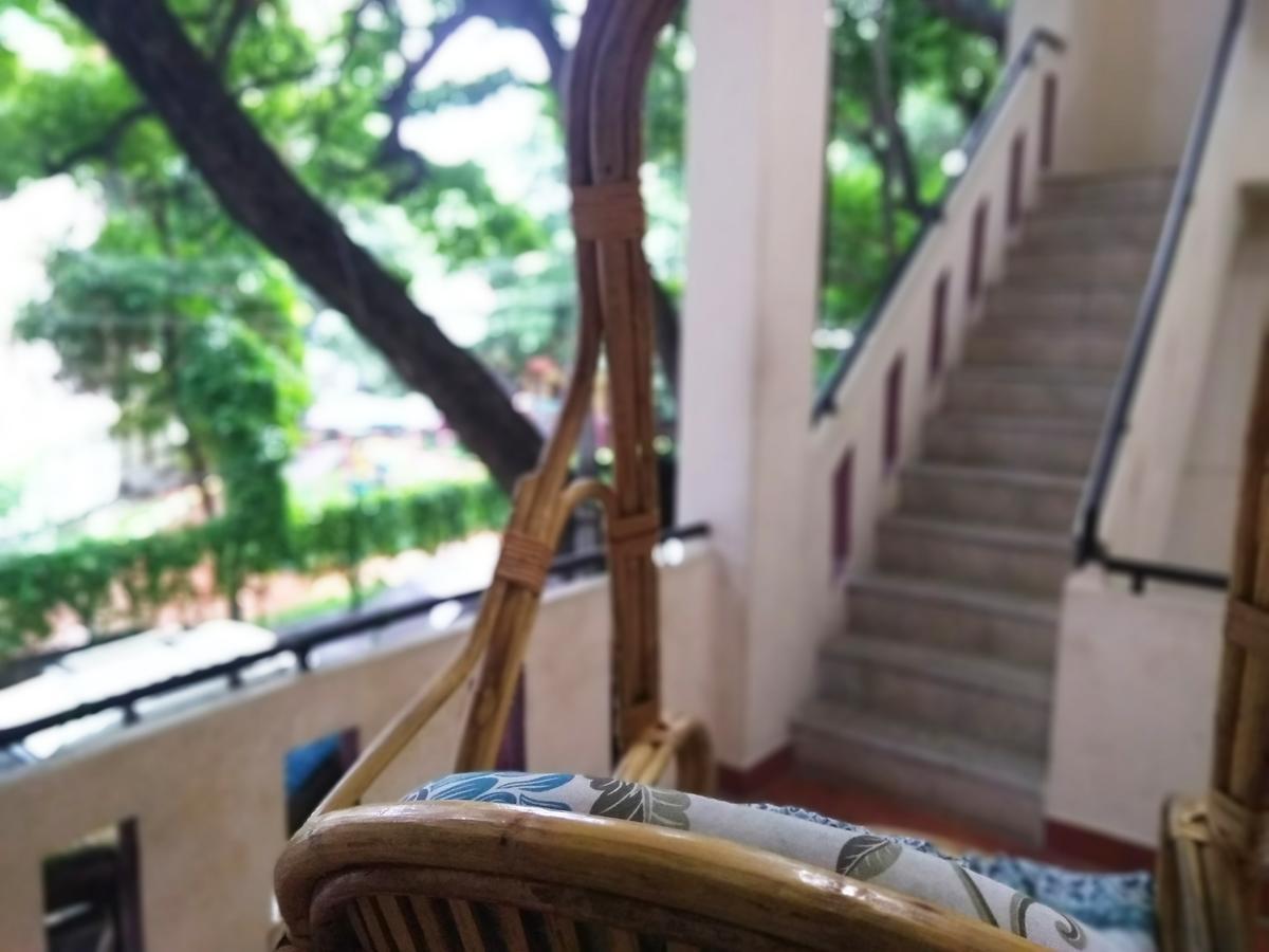 B Cube Hostel Bangalore Ngoại thất bức ảnh