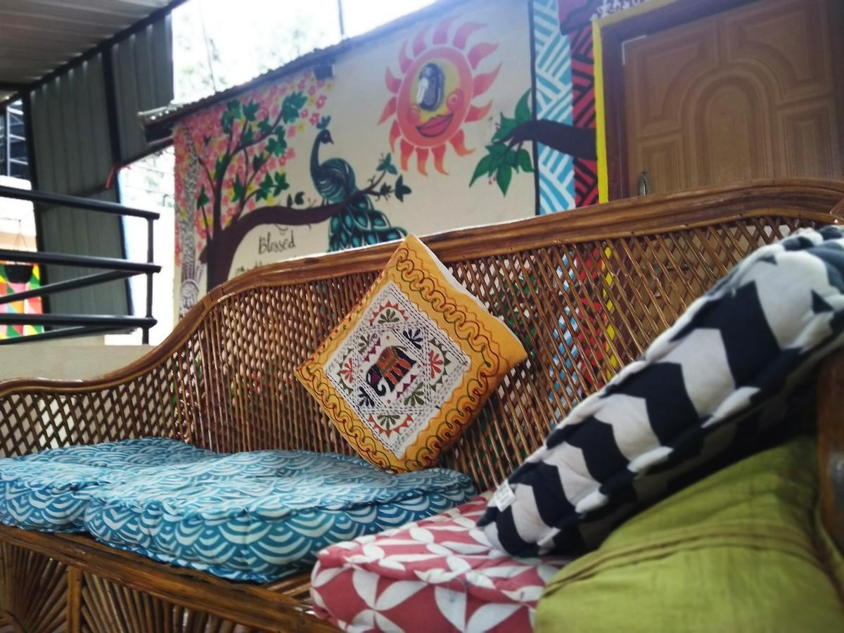 B Cube Hostel Bangalore Ngoại thất bức ảnh